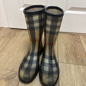 Burberry plaid rain boots